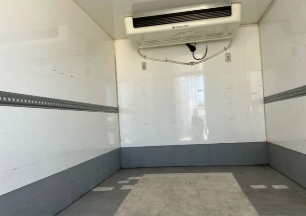 ***Wrecking** 2021 Mitsubishi Fuso Canter 515 - Image 9
