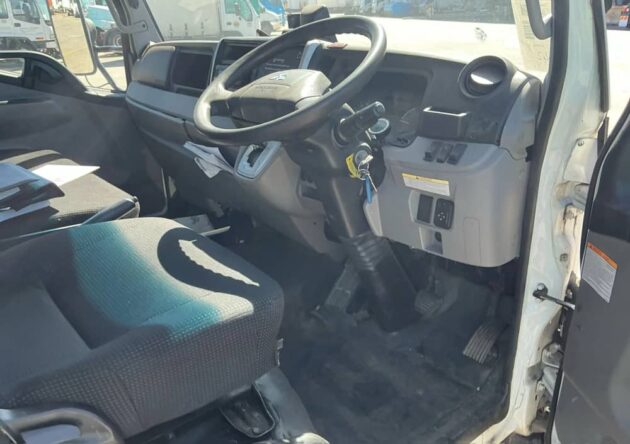 ***Wrecking** 2021 Mitsubishi Fuso Canter 515 - Image 18