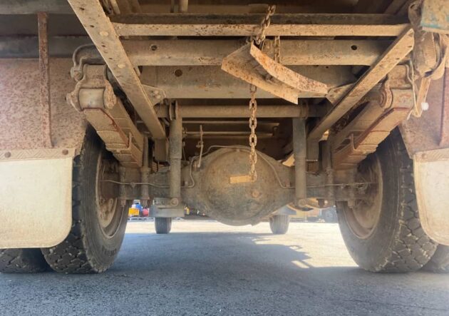 **Wrecking** 2001 Mitsubishi Canter FE65 - Image 12