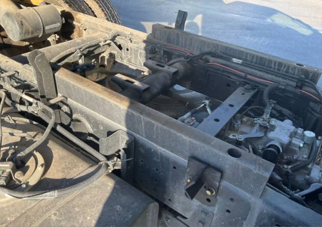 **Wrecking** 2001 Mitsubishi Canter FE65 - Image 30