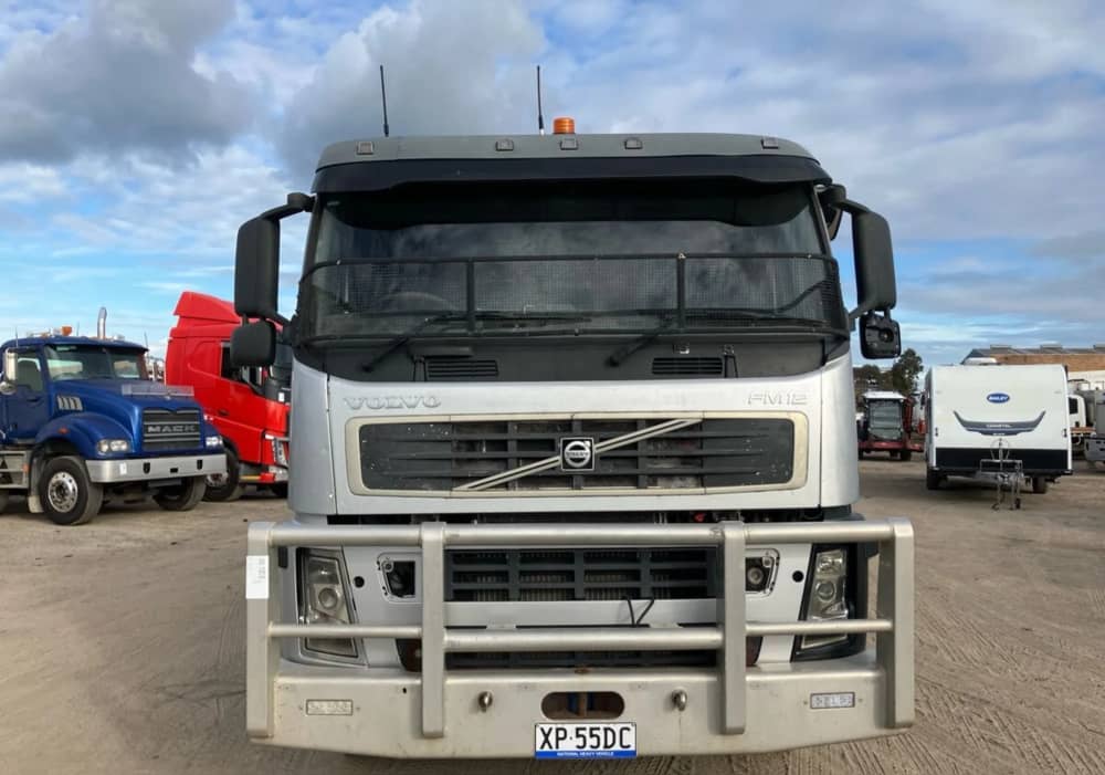 **Wrecking** 2003 Volvo FM12 - Image 41