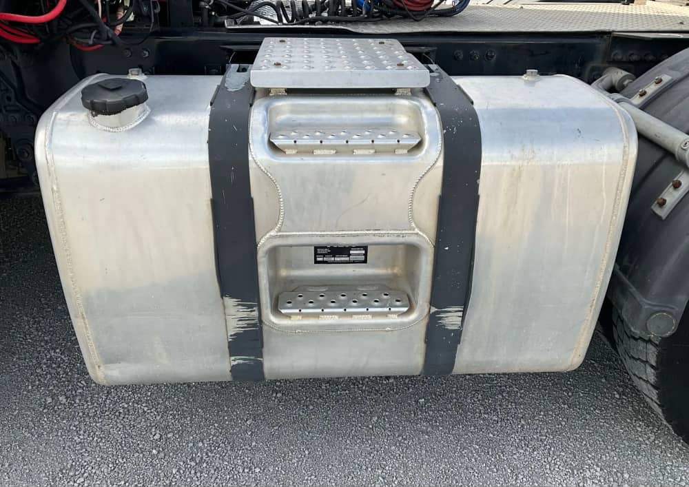 **Wrecking** 2012 Volvo FM 460 - Image 7