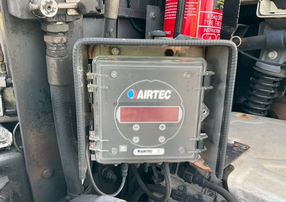 **Wrecking** 2012 Volvo FM 460 - Image 9