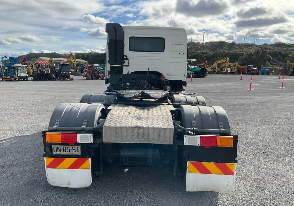 **Wrecking** 2012 Volvo FM 460 - Image 23