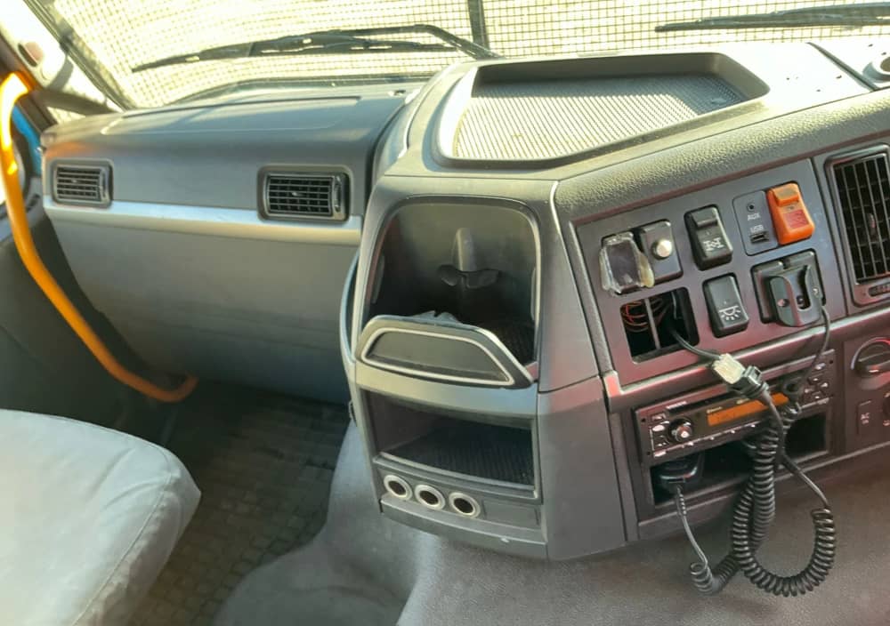 **Wrecking** 2013 Volvo FM 450 - Image 2