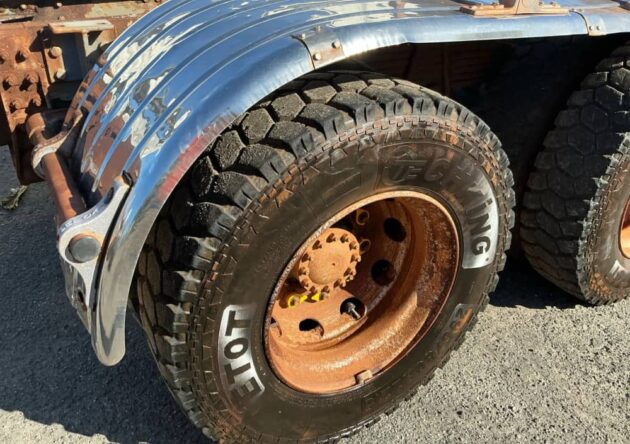 **Wrecking** 2007 Volvo FM480 - Image 23