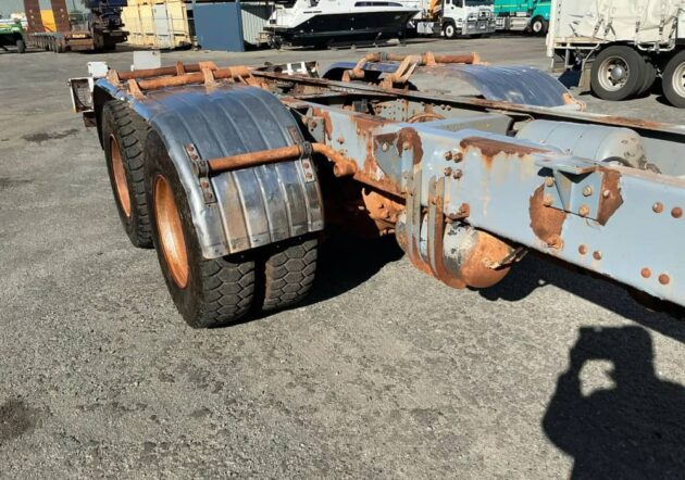 **Wrecking** 2007 Volvo FM480 - Image 25