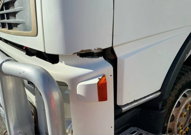 **Wrecking** 2007 Volvo FM480 - Image 33