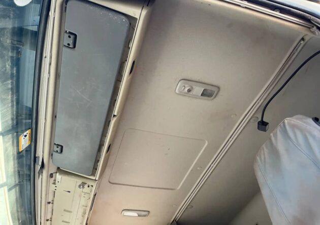 **Wrecking** 2007 Volvo FM480 - Image 35