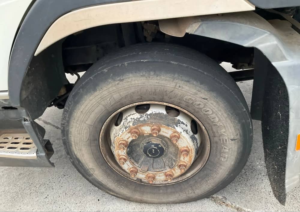 **Wrecking** 2006 Volvo FM9 - Image 19