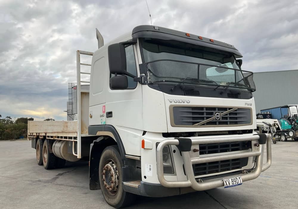 **Wrecking** 2006 Volvo FM9 - Image 32