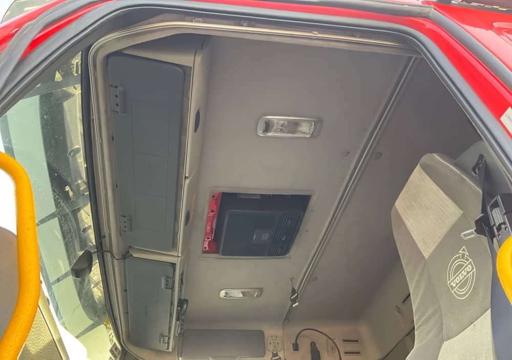 **Wrecking** 2010 Volvo FH500 - Image 8