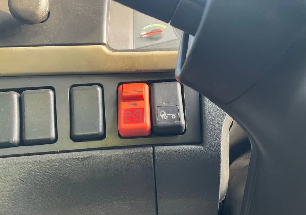 **Wrecking** 2010 Volvo FH500 - Image 19