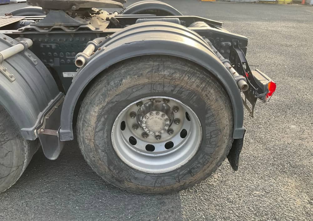 **Wrecking** 2010 Volvo FH500 - Image 21