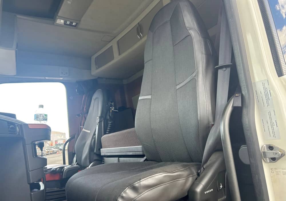 **Wrecking** 2022 Volvo FH16 - Image 8