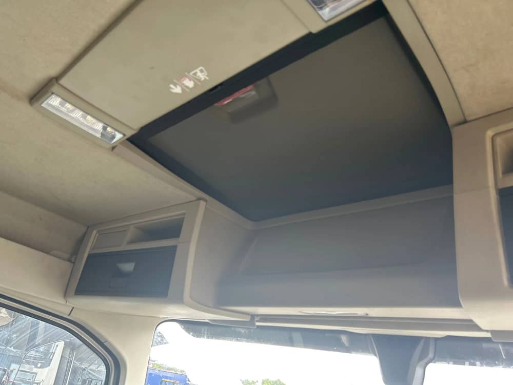 **Wrecking** 2022 Volvo FH16 - Image 9