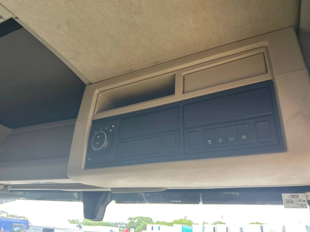 **Wrecking** 2022 Volvo FH16 - Image 14