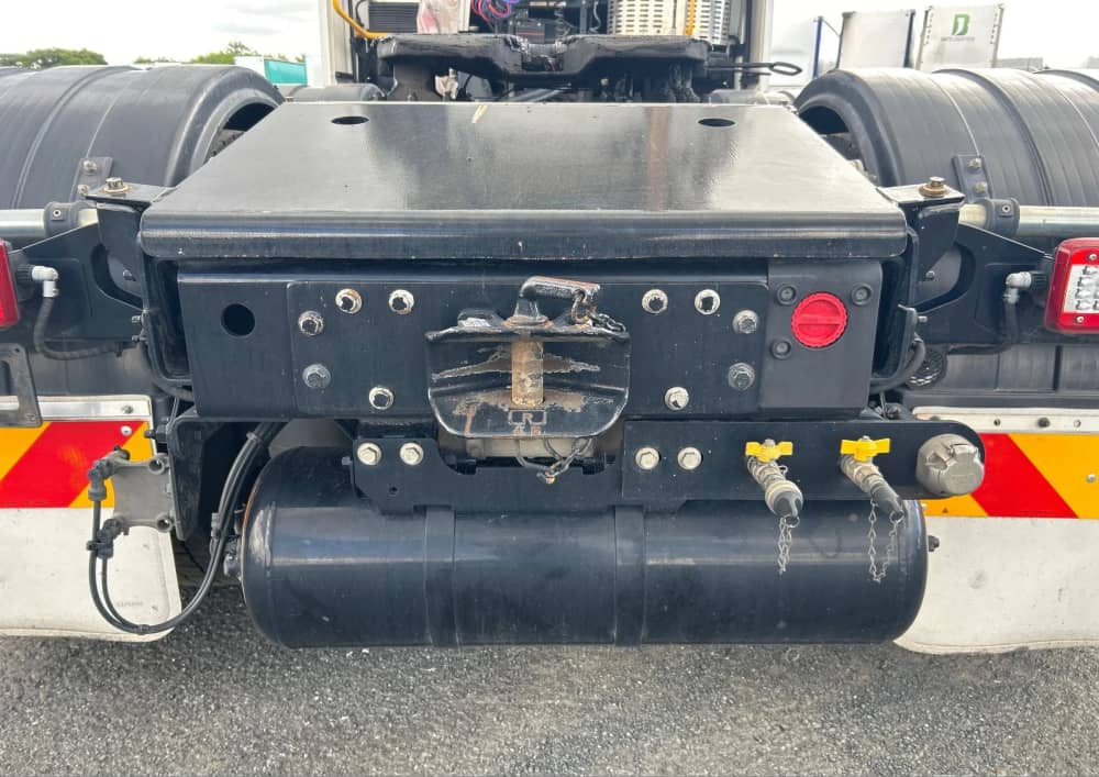 **Wrecking** 2022 Volvo FH16 - Image 17