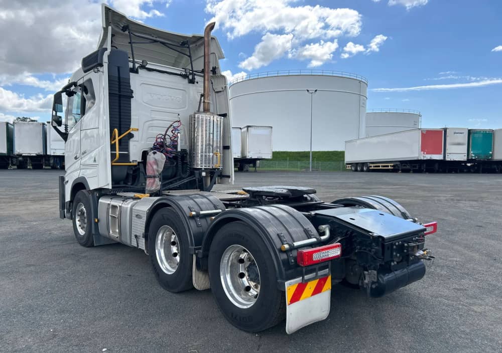 **Wrecking** 2022 Volvo FH16 - Image 38