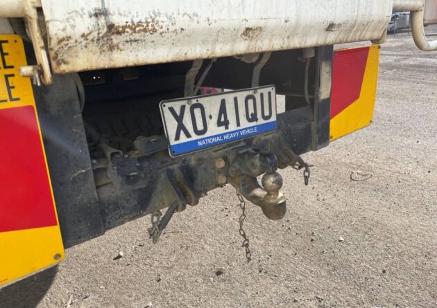 **Wrecking** 2010 Nissan UD MKB37A - Image 15
