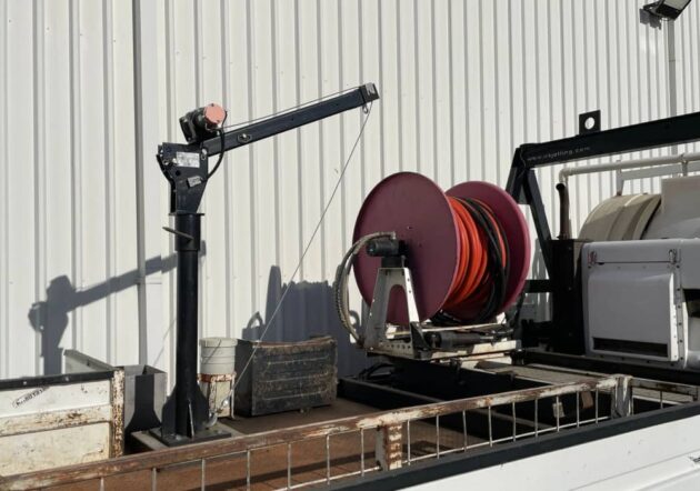 **Wrecking** 2010 Nissan UD MKB37A - Image 16