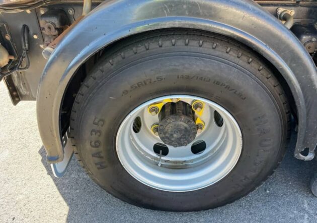 **Wrecking** 2009 Nissan UD MKB37A - Image 23