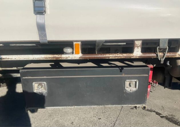 **Wrecking** 2013 Nissan UD Condor PK17 280 - Image 12