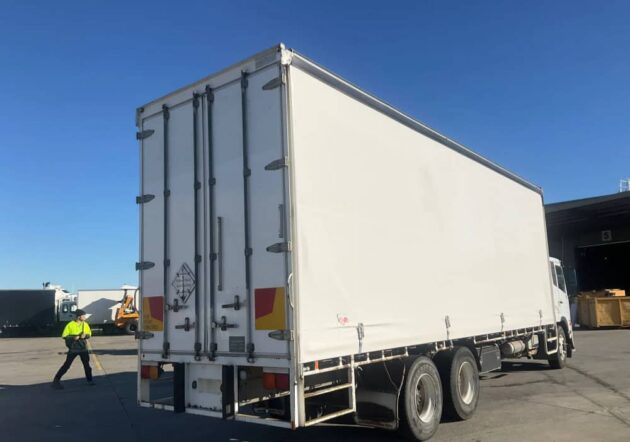 **Wrecking** 2013 Nissan UD Condor PK17 280 - Image 22