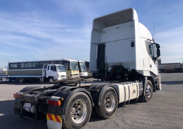 **Wrecking** 2011 Iveco Stralis 560 - Image 12