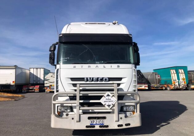 **Wrecking** 2011 Iveco Stralis 560 - Image 13