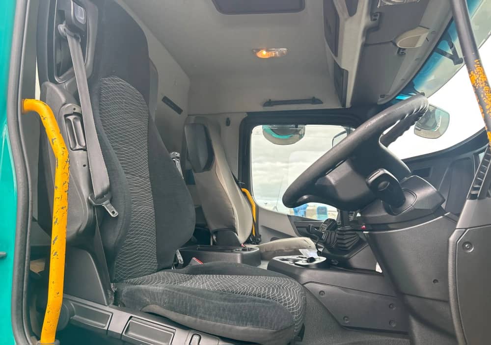 **Wrecking** 2018 Mercedes Benz Actros 2643 - Image 19