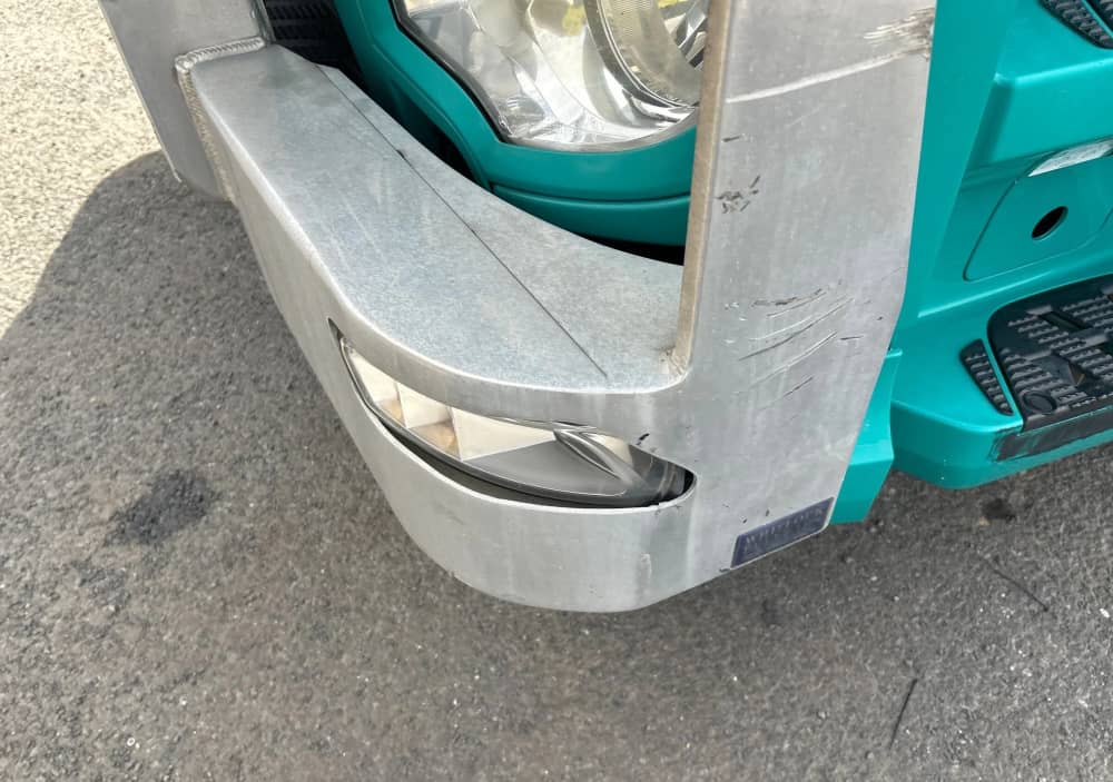 **Wrecking** 2018 Mercedes Benz Actros 2643 - Image 3