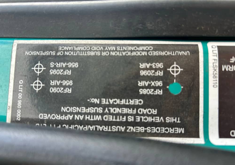 **Wrecking** 2018 Mercedes Benz Actros 2643 - Image 4