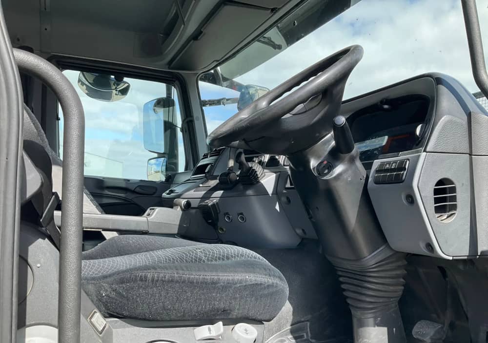 **Wrecking** 2016 Mercedes Benz Actros 2644 - Image 28