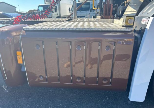 **Wrecking** 2020 Mercedes Benz Actros 2643 - Image 17