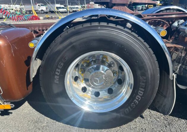 **Wrecking** 2020 Mercedes Benz Actros 2643 - Image 25