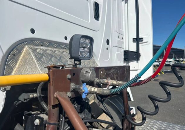 **Wrecking** 2020 Mercedes Benz Actros 2643 - Image 33