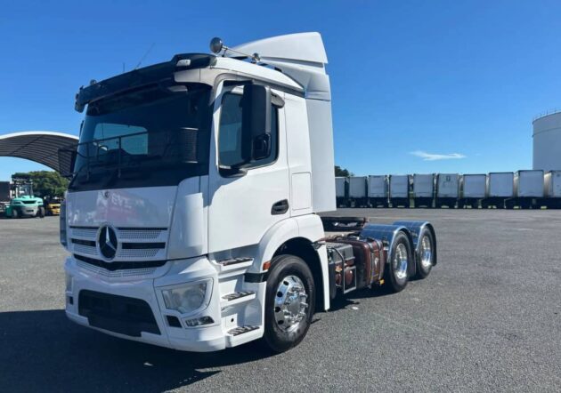 **Wrecking** 2020 Mercedes Benz Actros 2643
