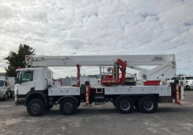 **Wrecking** 2009 Scania P380 - Image 27