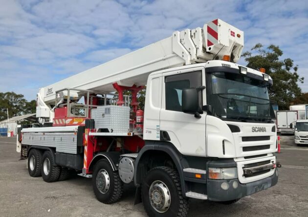 **Wrecking** 2009 Scania P380 - Image 28