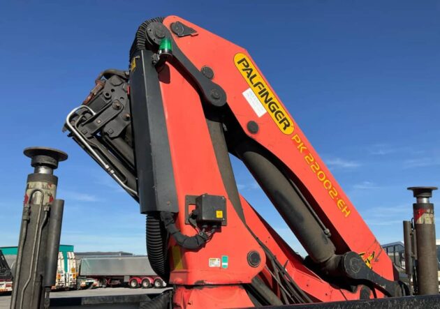 **Wrecking** 2007 Scania P380 - Image 21