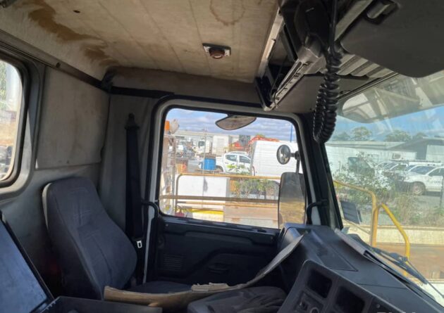 **Wrecking** 1991 Scania P93M - Image 2