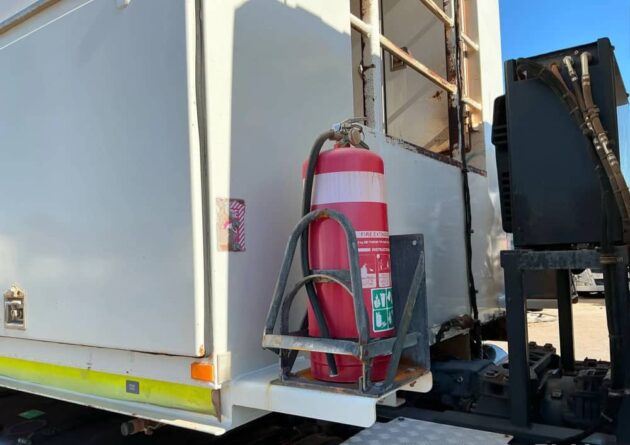 **Wrecking** 2018 Scania P360 - Image 38