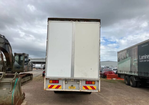 **Wrecking** 1989 Scania P113M - Image 28