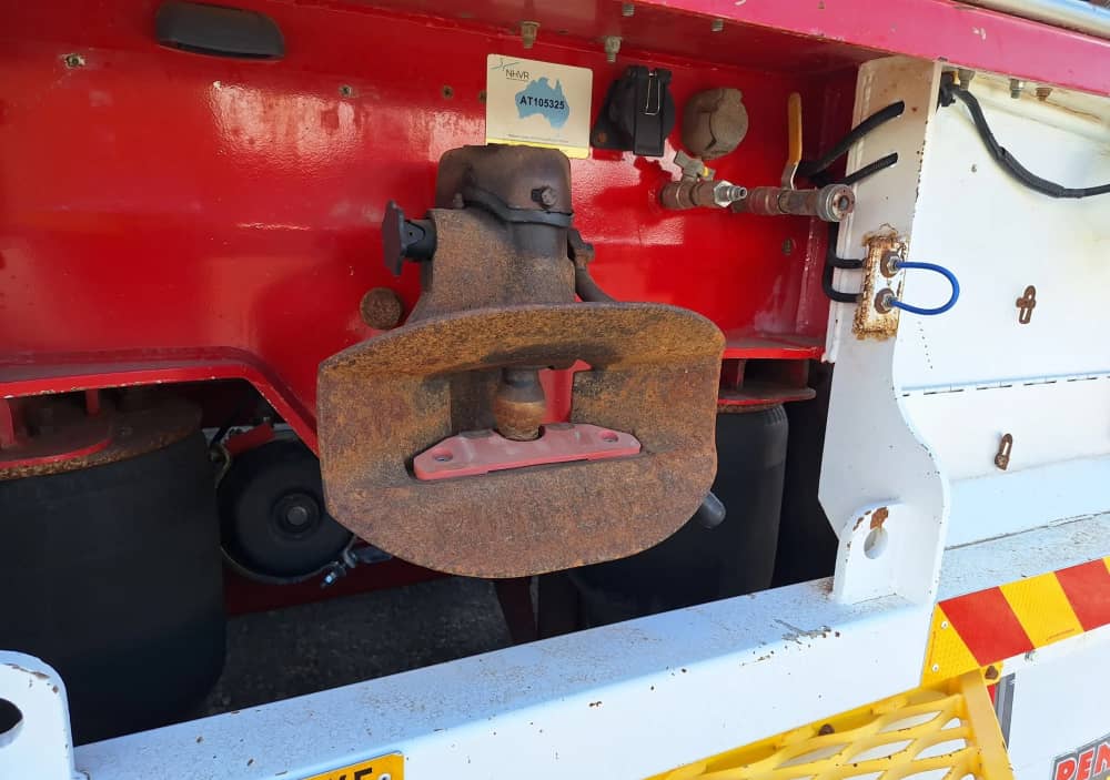 2020 Tristar 28KL Water Tanker - Image 11