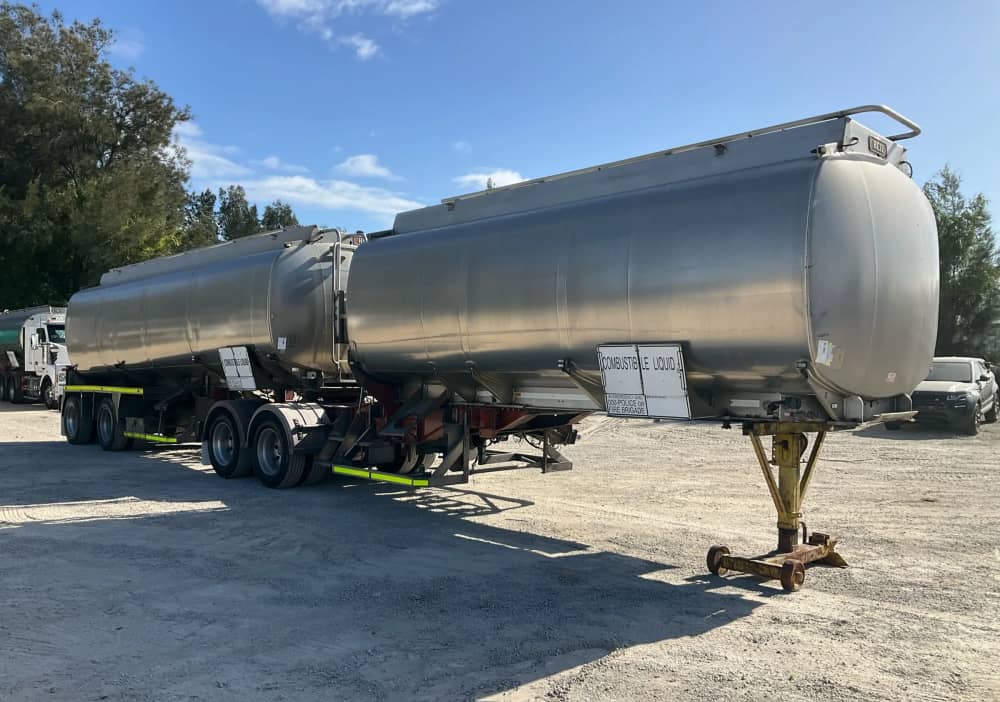 2011 Heil Heil Tandem