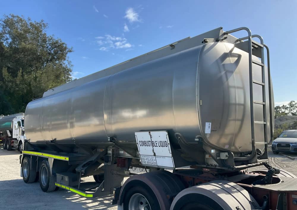 2011 Heil Heil Tandem - Image 4