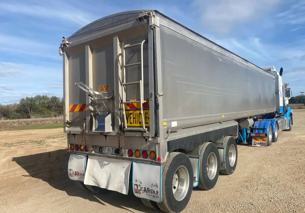 2009 Stoodley ST3325 - Image 11