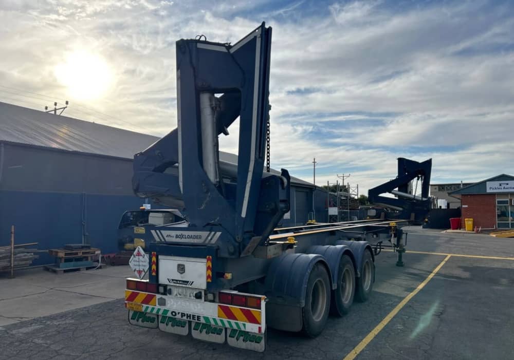 2019 OPhee Tri Axle Semi - Image 26