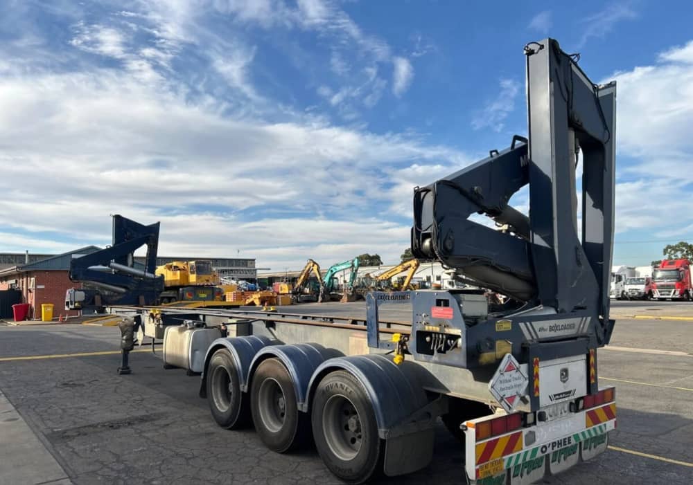 2019 OPhee Tri Axle Semi - Image 35